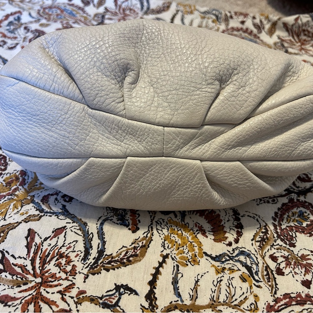 Marc by Marc Jacobs Classic Q Natasha Leather Crossbody Bag With Gold Hardware - Picture 4 of 14